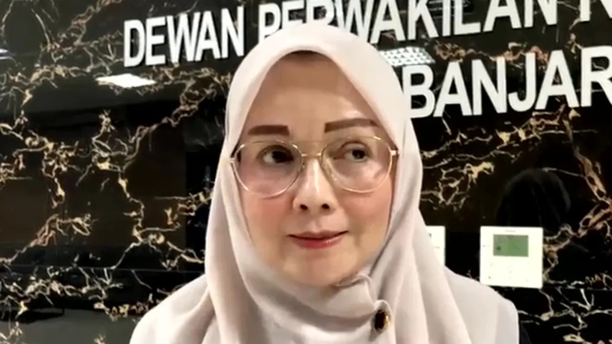 DPRD Kota Banjarmasin Minta Disdik Rutin Pantau Dampak Kabut Asap: "Utamakan Keselamatan Siswa dan Guru"