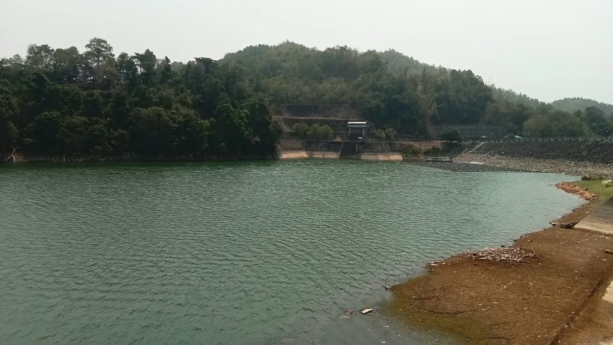 Air Waduk Riam Kanan Terus Turun, Operasional PLTA Dihemat