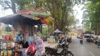 Penjualan Pedagang Lapangan Dwi Warna Barabai Merosot