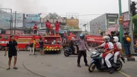 Si Jago Merah Hanguskan Dua Ruko di Mabuun Tabalong, Kerugian Ditaksir Rp 150 Juta