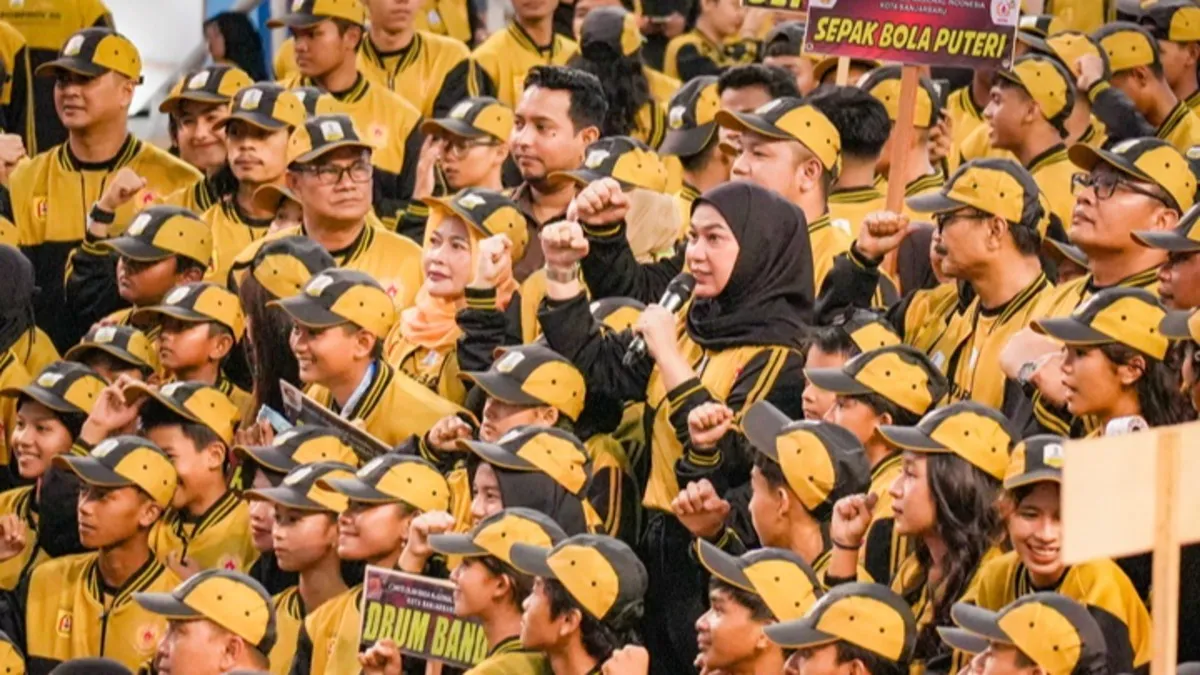 Wali Kota Banjarbaru Serahkan Penghargaan Atlet Porprov dan Peparprov 2025
