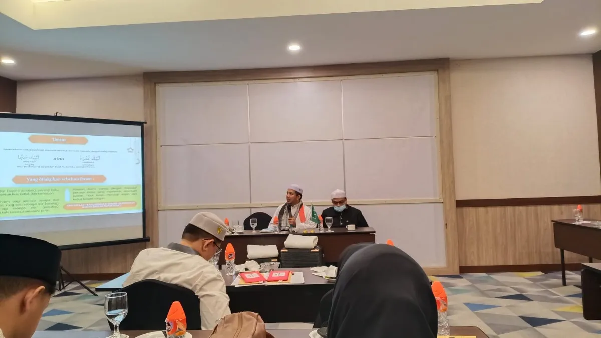 Kondisi di Timur Tak Surutkan Niat Guru Besar ULM Laksanakan Ibadah Umrah