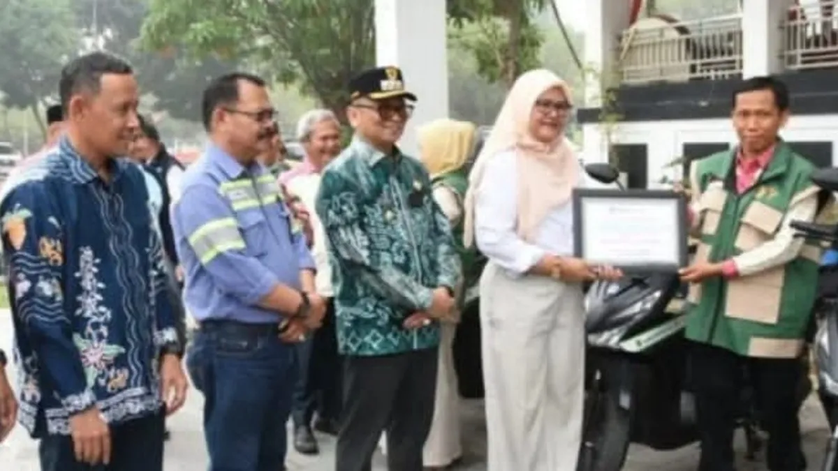 18 Penyuluh Pertanian Tabalong Terima Motor Operasional Bantuan Tiga Perusahaan