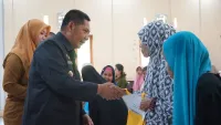 57 Lansia dan Penyandang Disabilitas di Hantakan HST Terima Bansos Rp450 Ribu