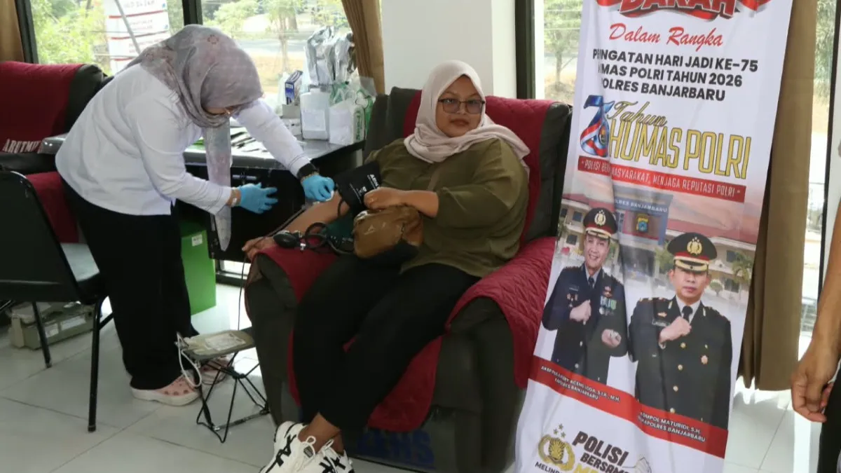 HUT Ke-75 Humas Polri, Polres Banjarbaru Gelar Donor Darah Bersama Insan Media