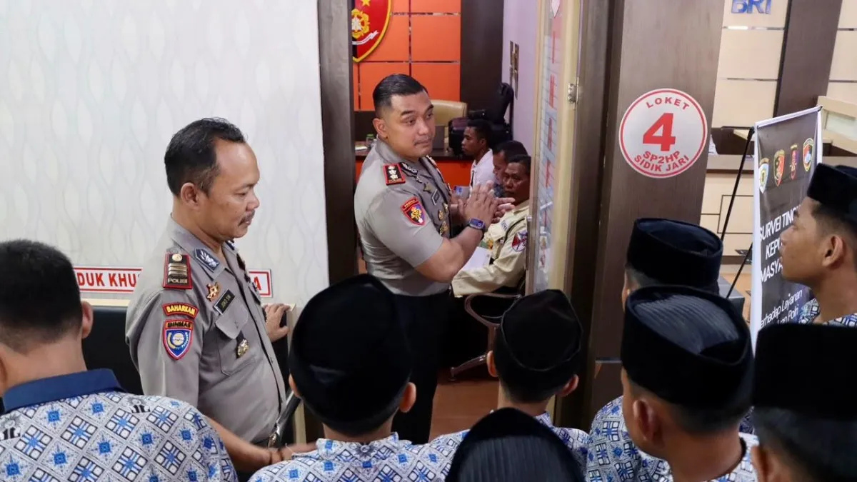 Kapolres Tanah Bumbu Ajak Siswa SMP Muhammadiyah Jauhi Narkoba dan Balap Liar
