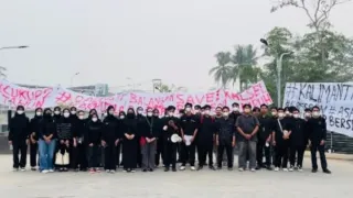 Aliansi Mahasiswa Kalimantan Selatan Desak Pemerintah Pusat Tetapkan Karhutla sebagai Bencana Nasional