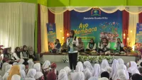 Jendela Dunia Kita Ajak Ratusan Murid Panyipatan Tanah Laut  Membaca