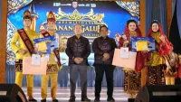 Abdi Rahman dan Shouma Hunafa Dinobatkan Sebagai Nanang Galuh Kalsel 2026, ini Pesan Gubernur