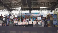 Festival Layang-Layang Nasional 2026 di Pantai Batakan Baru Ditutup dengan Aksi Kemanusiaan