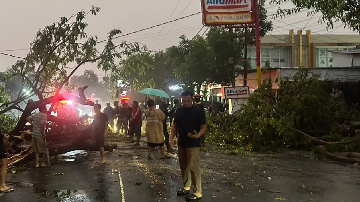 Angin Kencang Terjang Loktabat Selatan Banjarbaru, Kerugian Capai Rp35 Juta