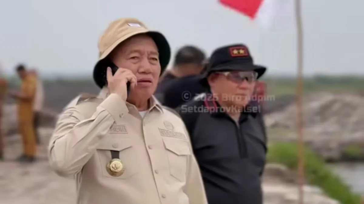 Gubernur Kalsel Pastikan Api Benar-benar Padam di Lokasi Karhutla Jalan Gubernur Syarkawi