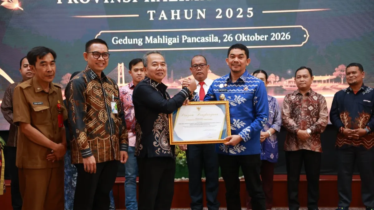 Bupati Tanah Bumbu Andi Rudi Latif Raih Jamsostek Award 2025 Tingkat Kalsel, Bukti Lindungi Pekerja