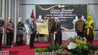 Suasana Haru Lepas Sambut Dandim 1002/HST, Letkol Kav Perri Lanjutkan Pengabdian di Bumi Murakata