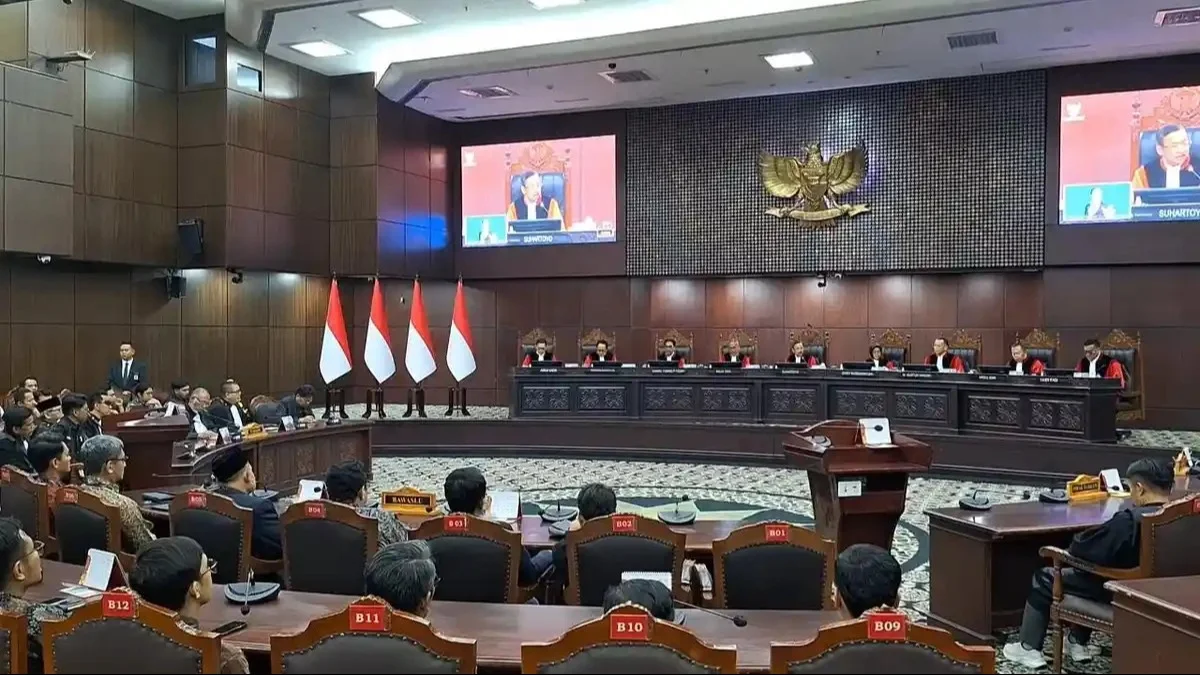 MK Tak Temukan Bukti Gibran Punya Ijazah Setara SMA Namun Tolak Pemakzulan