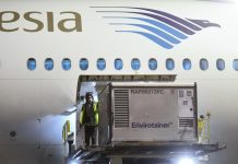 1,2 Juta Dosis Vaksin Covid-19 Tiba di Indonesia, Januari Menyusul 1,8