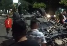 Mobil Masih Mulus Terbalik di Depan Kodim Tanjung Tabalong