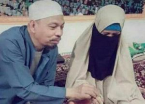 Guru Haderawi dan Hj Zuraidah. (ist)