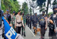Berani Berkerumun Malam Tahun Baru? Siap-siap Saja Langsung Dites Rapid Antigen dan Dikarantina oleh Petugas