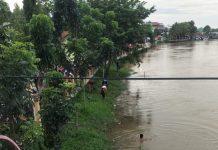 Relawan Lakukan Pencarian Korban Tenggelam di Sungai Tepi Siring Itik Amuntai HSU