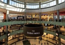Mewahnya Mal di Dubai, Bisa Berenang Bareng Hiu Hingga Simulasi Penerbangan