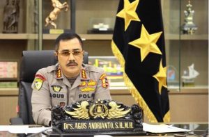 Kabaharkam Polri, Komjen Pol Drs Agus Andrianto SH MH. (tribrata polri)