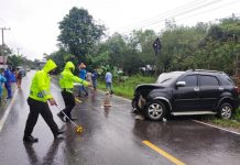 Terios dan Hiace Adu Kuat di Tabalong, Satu Meninggal Dunia