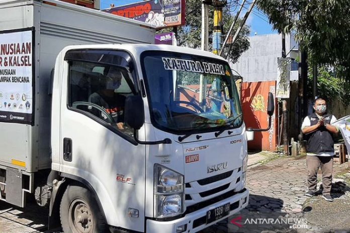 ACT Purwokerto kirim bantuan untuk korban banjir Kalsel. (antara)