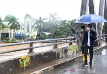 Jokowi Tunda Kunjungan ke Hulu Sungai Tengah