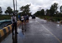 Kadishub Tanah Laut : Pengalihan Arus Lalulintas Sifatnya Insidentil, Tunggu Banjir Surut di Benua Raya Batibati