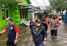 Selain Infrastruktur, Ibnu Sina Ajak Pulihkan Trauma Akibat Banjir