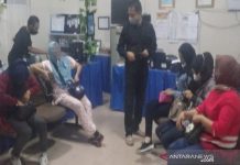 Petugas Bandara Syamsudin Noor Gagalkan Keberangkatan 5 TKW Asal Tapin ke Dubai