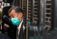 Penyiar Radio Terkenal Hong Kong Ditangkap Atas Tuduhan Penghasutan