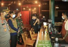 Malam-malam Walikota Banjarbaru Datangi Warung dan Kafe