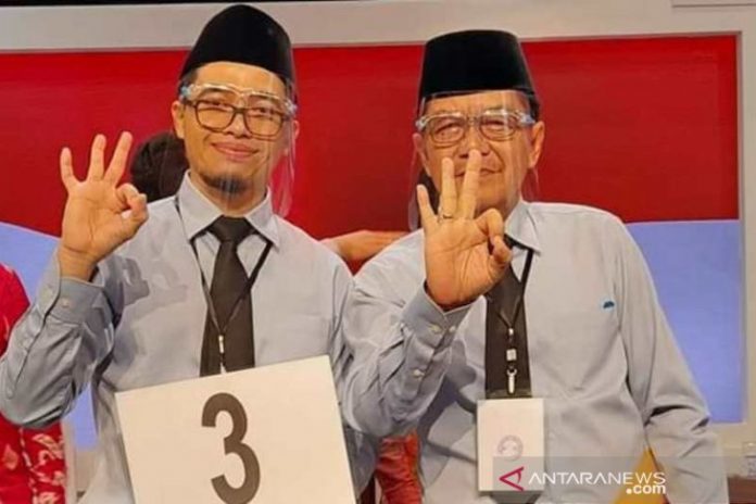 H Aulia Oktafiandi dan H Mansyah Sabri. (antara)