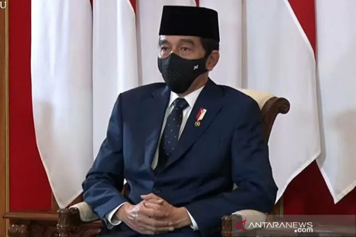 Presiden Joko Widodo saat menghadiri Sidang Pleno Istimewa Laporan Tahunan Mahkamah Agung Tahun 2020 secara virtual di Istana Negara Rabu (17/2/2021). ANTARA/Tangkapan layar Youtube Sekretariat Presiden/pri.