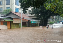 Banjir Jakarta: 40 Ruas Jalan Terendam, Gerbang Tol Terpaksa Ditutup