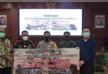 PT Conch Serahkan Bantuan 4.000 Sak Semen kepada Pj Gubernur Kalsel