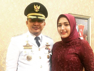 Pasha Ungu dan istri saat pamit sebagai Wakil Wali Kota Palu. (dok pribadi)