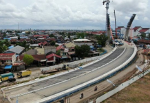 Serunya Para Pekerja Jembatan Sei Alalak Banjarmasin Joget di Puncak Jembatan, Profil Jembatan Sei Alalak Disebut Tahan Gempa