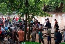 Mantan Kades di NTB Hilang Terseret Banjir Bersama Mobilnya