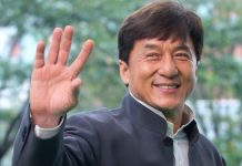 Rayakan Imlek, Jackie Chan Bagi-bagi 300 Angpao untuk Penggemar Beruntung dari Berbagai Negara, Tertarik Ikutan?