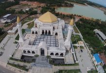 MASYAALLAH, Tonton Keindahan Masjid Agung Al Falah Batulicin Melalui Channel Youtube Wartabanjar Berikut