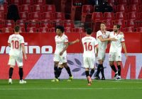 Liga Spanyol, Real Madrid Kalahkan Elche 2-0