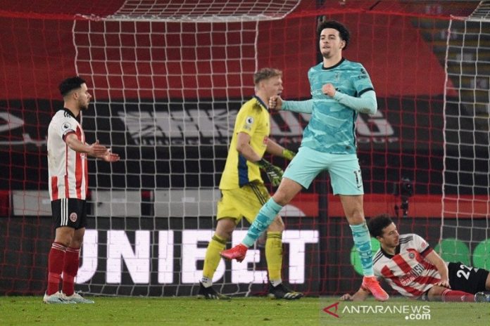 Gelandang Liverpool Curtis Jones merayakan golnya ke gawang Sheffield United dalam lanjutan Liga Inggris di Stadion Bramall Lane, Sheffield, Inggris, Minggu (28/2/2021) waktu setempat. (ANTARA/REUTERS/POOL/Oli Scarff)