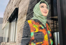 Pihak Rumah Sakit Belum Bisa Beberkan Kondisi Terakhir Rina Gunawan, Teddy Syach Sempat Bimbing Istrinya Via Video Call 30 Menit Sebelum Meninggal Dunia