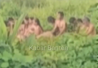 Ramai Beredar Ritual Mandi Bersama Tanpa Busana Diduga Aliran Sesat