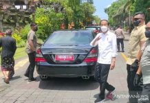 Jokowi Tegaskan Kecepatan Vaksinasi Tentukan Keberhasilan Tangani Pandemi