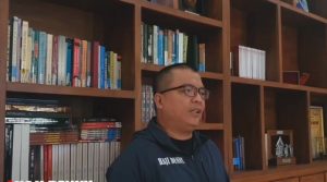 Denny Indrayana (IG)