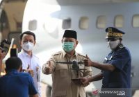 Menhan Prabowo Subianto Serahkan Pesawat CN235-220 ke Petinggi Militer AU Senegal, Simak Juga Videonya